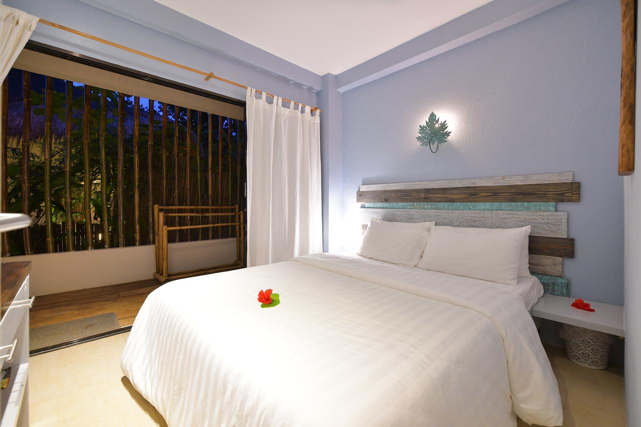 Diniview Villa Resort Balabag  Exterior photo