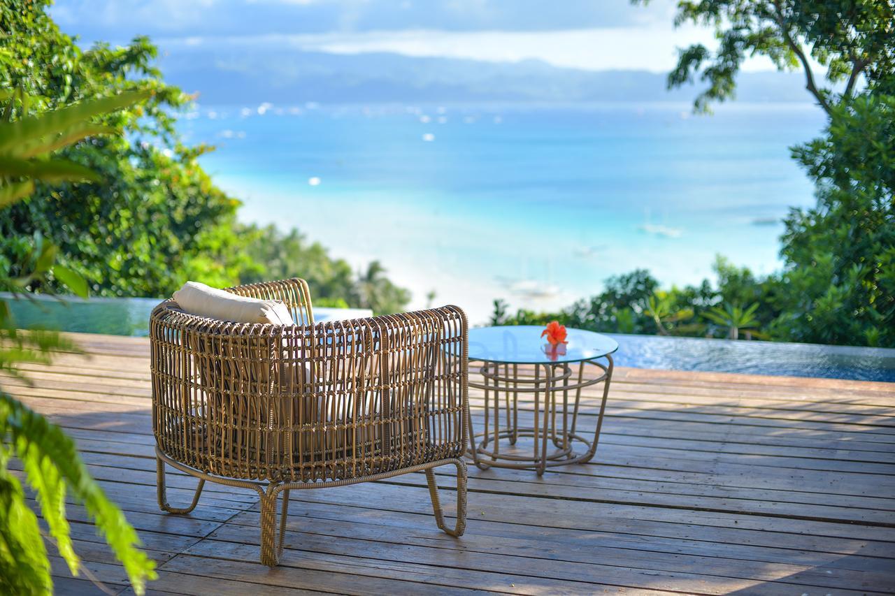 Diniview Villa Resort Balabag  Exterior photo