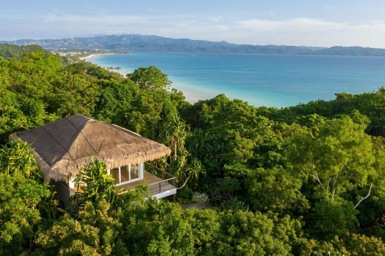Diniview Villa Resort Balabag  Exterior photo